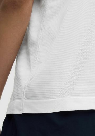 Спортивный топ