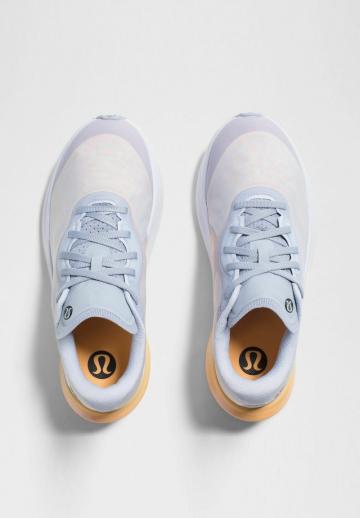 Беговые кроссовки