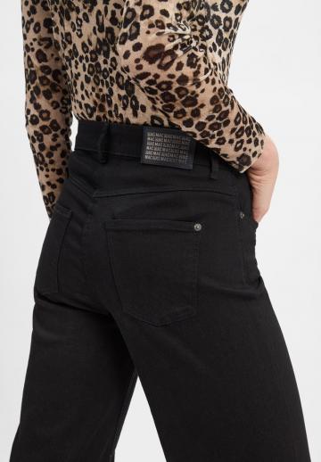 Клешеные брюки