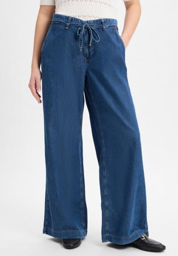 Клешеные джинсы
