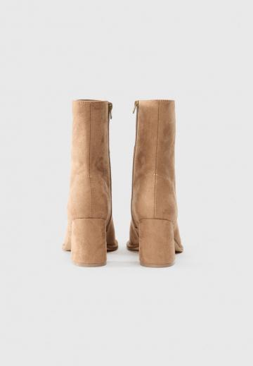 Полусапожки