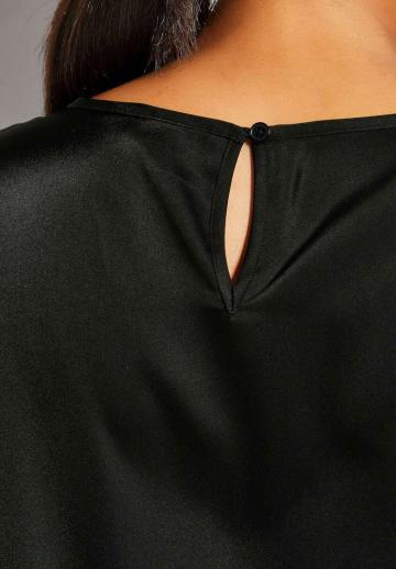 Атласная блузка