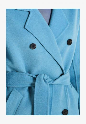 Короткое пальто