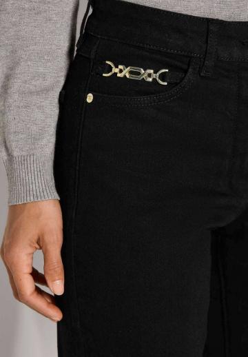 Клешеные брюки