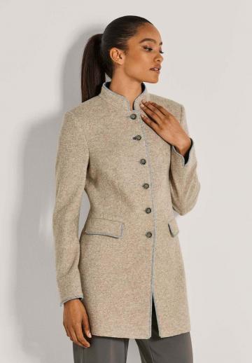 Короткое пальто