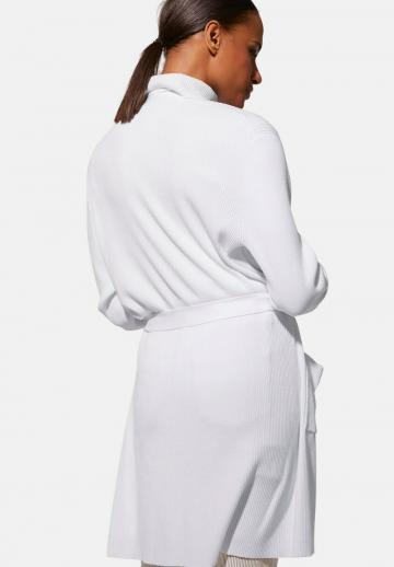 Длинный жилет