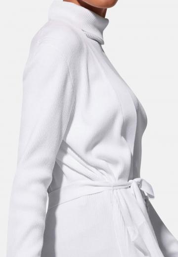 Длинный жилет