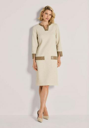 Вязаное платье