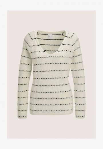 Пуловер с вырезом V