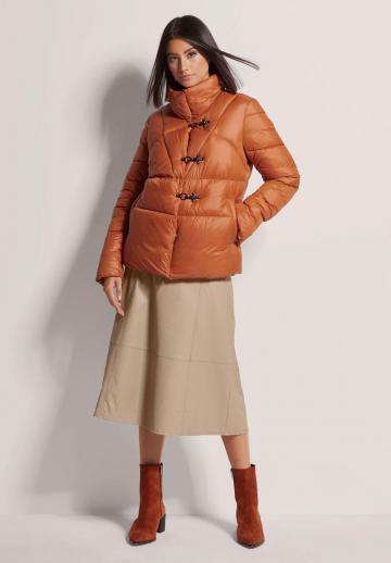 Зимняя куртка