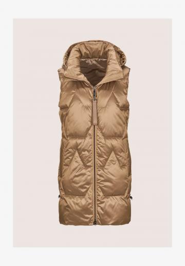 Длинный жилет