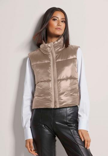 Стеганый жилет