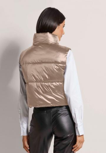 Стеганый жилет