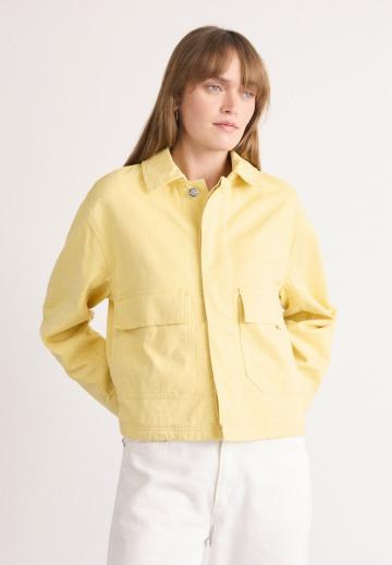 Джинсовая куртка