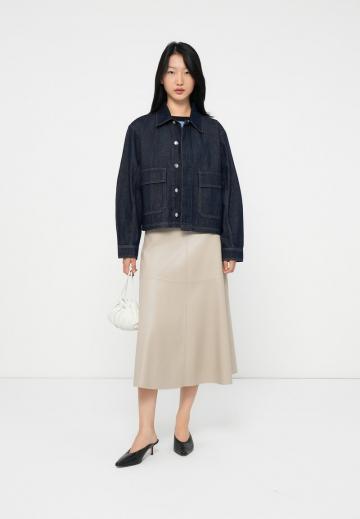 Джинсовая куртка