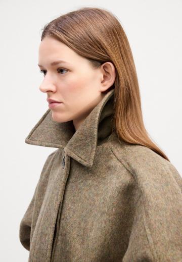 Шерстяное пальто