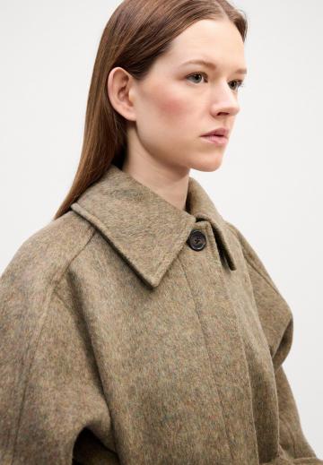 Шерстяное пальто