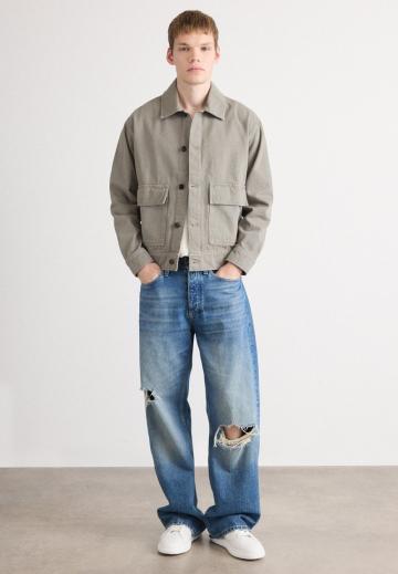 Джинсовая куртка