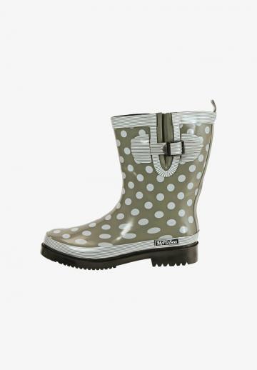 Резиновые сапоги