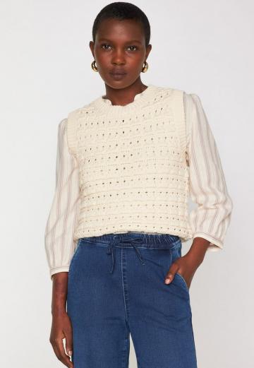 Пуловер без рукавов