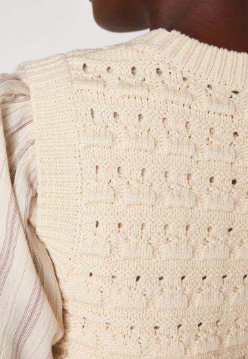 Пуловер без рукавов