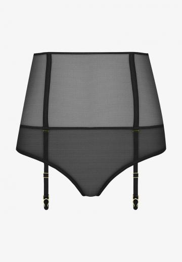 Трусы на бедрах