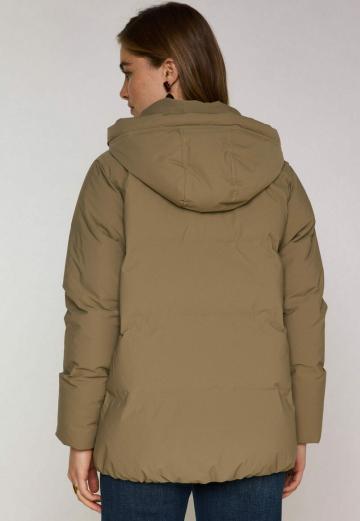 Зимняя куртка