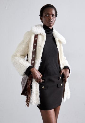 Вязаное платье