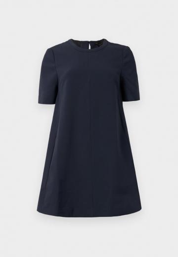 Короткое платье