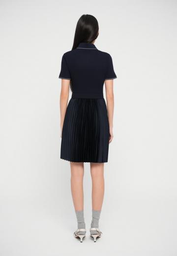 Вязаное платье