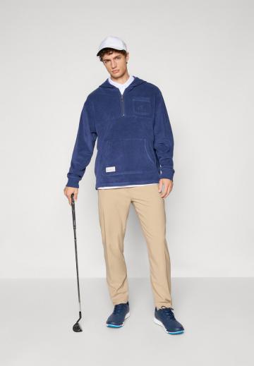 Спортивная кофта