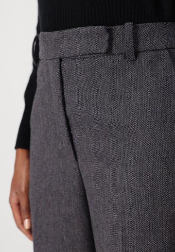 Прямые брюки