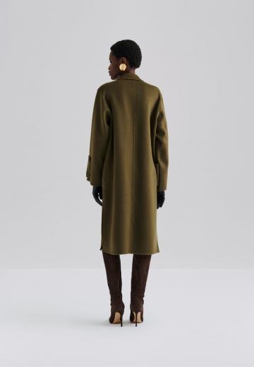 Шерстяное пальто