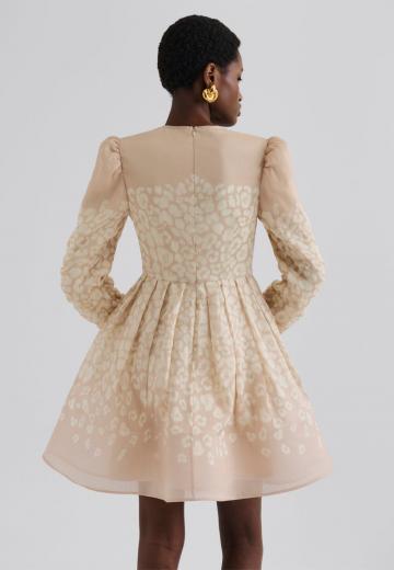 Короткое платье