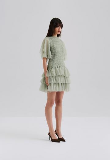 Короткое платье