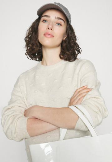 Длинный пуловер