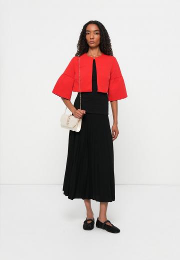 Короткий блейзер