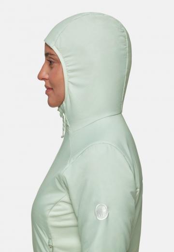 Спортивная куртка