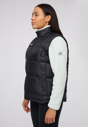 Пуховой жилет