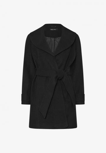 Короткое пальто