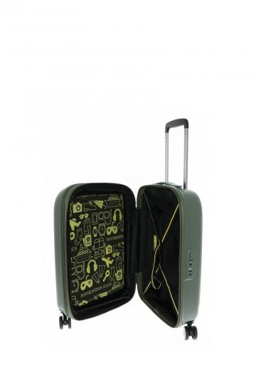 Чемодан на колесах