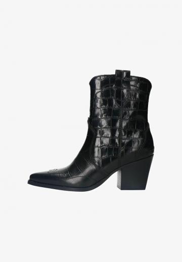 Ковбойские сапоги