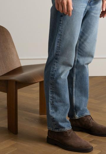 Ботинки на шнуровке