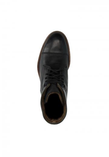 Ботинки на шнуровке