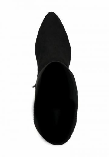 Высокие сапоги