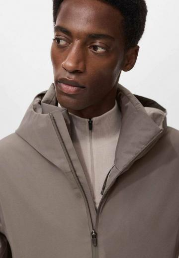 Куртка-дождевик