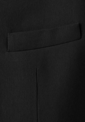 Короткое пальто