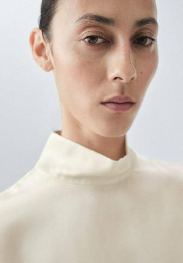 Шелковая блузка