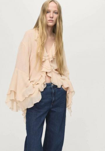 Клешеные джинсы