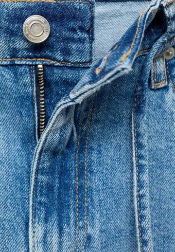 Клешеные джинсы